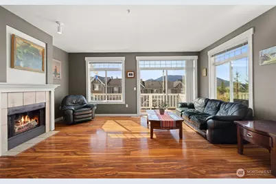 23120 SE Black Nugget Road #E1, Issaquah, WA 98029 - Photo 6