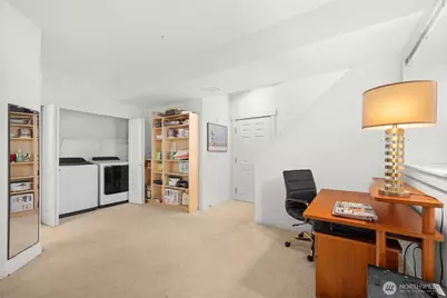 23120 SE Black Nugget Road #E1, Issaquah, WA 98029 - Photo 28
