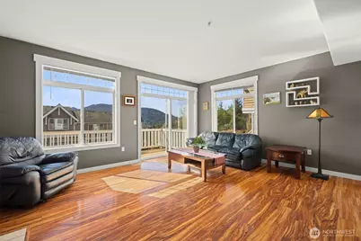 23120 SE Black Nugget Road #E1, Issaquah, WA 98029 - Photo 4