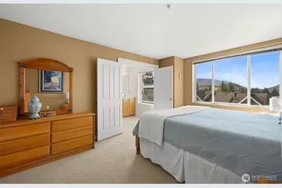 23120 SE Black Nugget Road #E1, Issaquah, WA 98029 - Photo 16