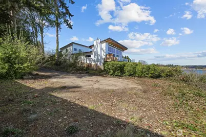 1679 Miracle Mile Drive E, Port Orchard, WA 98366 - Photo 12