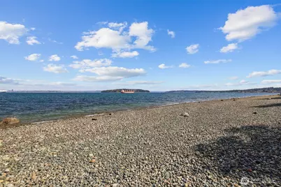 1679 Miracle Mile Drive E, Port Orchard, WA 98366 - Photo 16