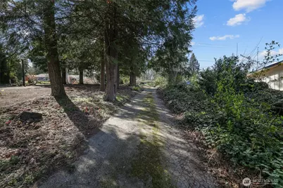 1679 Miracle Mile Drive E, Port Orchard, WA 98366 - Photo 30