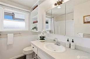 8605 46th Ave SW, Seattle, WA 98136 - Photo 16