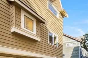 739 N 94th St, Seattle, WA 98103 - Photo 32