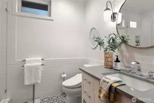 9 SW 3 Tree Point Ln, Burien, WA 98166 - Photo 18