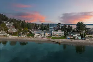 9 SW 3 Tree Point Ln, Burien, WA 98166 - Photo 1