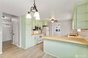 11208 148th St E, Puyallup, WA 98374 - Photo 14