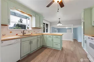 11208 148th St E, Puyallup, WA 98374 - Photo 10