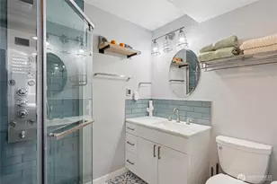 6412 East Side Dr NE, Tacoma, WA 98422 - Photo 38