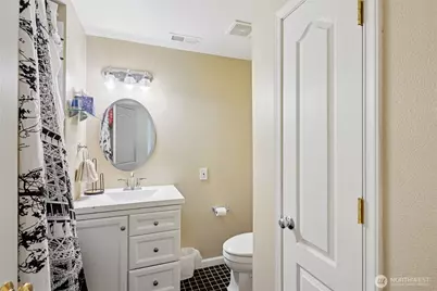 6412 E Side Drive NE #S, Tacoma, WA 98422 - Photo 32
