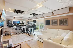 6412 East Side Dr NE, Tacoma, WA 98422 - Photo 28