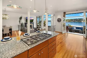 8418 Island Dr S, Seattle, WA 98118 - Photo 16