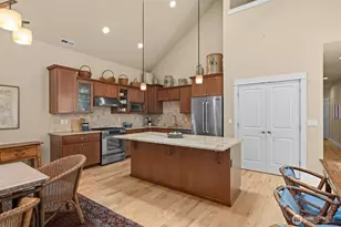 3113 Emerald Ln, Gig Harbor, WA 98335 - Photo 12