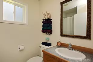 397 Lagoon Point Rd, Greenbank, WA 98253 - Photo 24