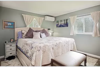 397 Lagoon Point Road, Greenbank, WA 98253 - Photo 14