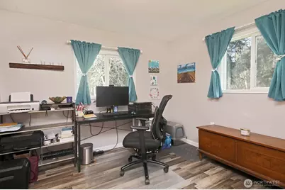 397 Lagoon Point Road, Greenbank, WA 98253 - Photo 12