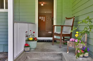 397 Lagoon Point Rd, Greenbank, WA 98253 - Photo 4