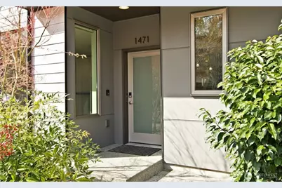 1471 14th Place NE, Issaquah, WA 98029 - Photo 2