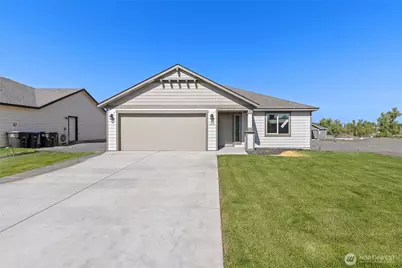 312 N Montana Street, Moses Lake, WA 98837 - Photo 1