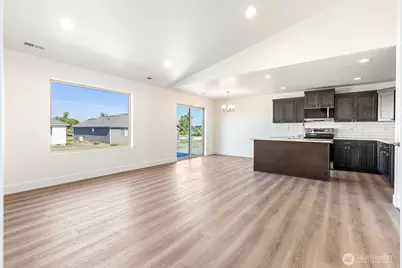 312 N Montana Street, Moses Lake, WA 98837 - Photo 12