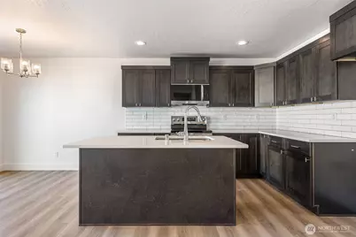 312 N Montana Street, Moses Lake, WA 98837 - Photo 8
