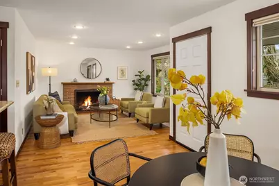 757 N 65th Street, Seattle, WA 98103 - Photo 6