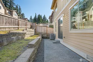 20042 94th Ave NE, Bothell, WA 98011 - Photo 16