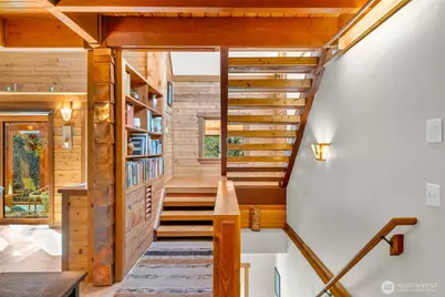 1438 Ann Street NE, Olympia, WA 98506 - Photo 2