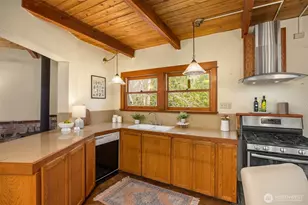 5790 NE Old Mill Rd, Bainbridge Island, WA 98110 - Photo 10