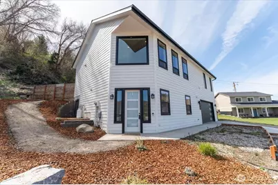 103 Hassan Street, Cashmere, WA 98815 - Photo 2