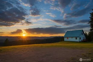 50 Doll Dr, Republic, WA 99166 - Photo 2