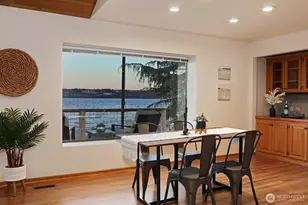 8267 Franklin Rd, Clinton, WA 98236 - Photo 18