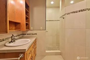 8267 Franklin Rd, Clinton, WA 98236 - Photo 22