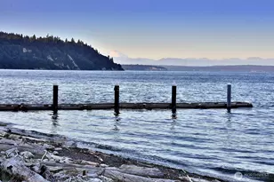 8267 Franklin Rd, Clinton, WA 98236 - Photo 28