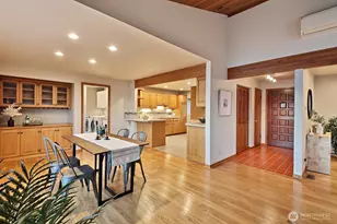 8267 Franklin Rd, Clinton, WA 98236 - Photo 8