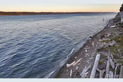 8267 Franklin Road, Clinton, WA 98236 - Photo 36