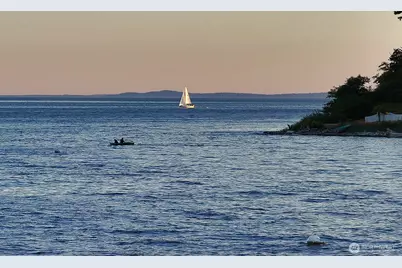 8267 Franklin Road, Clinton, WA 98236 - Photo 34