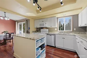 17507 29th Dr SE, Bothell, WA 98012 - Photo 8