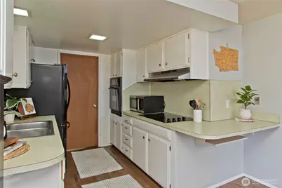 1867 Clovercrest Street, Enumclaw, WA 98022 - Photo 24