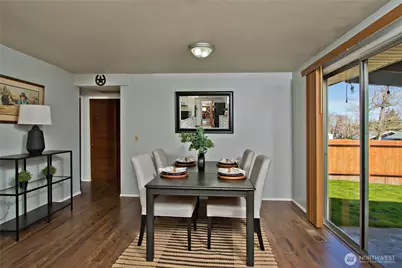 1867 Clovercrest Street, Enumclaw, WA 98022 - Photo 4