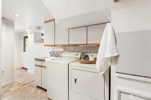 1910 NW 97th St, Seattle, WA 98117 - Photo 24