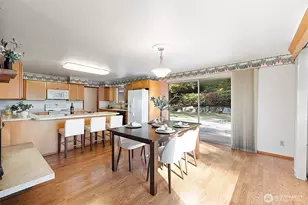 6421 144th St NW, Gig Harbor, WA 98332 - Photo 10