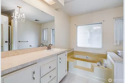 201 Union Avenue SE #111, Renton, WA 98059 - Photo 18