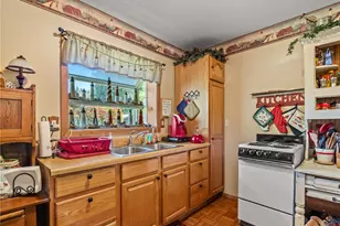 400 N Finch Creek Rd, Hoodsport, WA 98548 - Photo 10