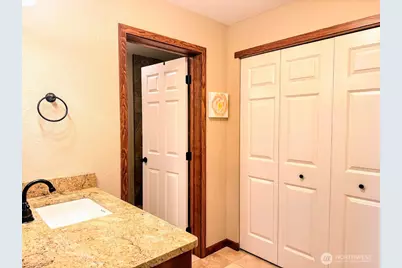 520 11th Street NE #14, East Wenatchee, WA 98802 - Photo 10