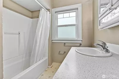 1082 W Smith, Bellingham, WA 98226 - Photo 32