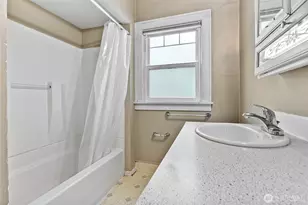 1082 W Smith, Bellingham, WA 98226 - Photo 32