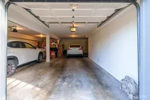 5911 200th St SW, Lynnwood, WA 98036 - Photo 28