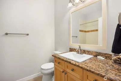 1000 Cabin Creek Lane SW #B303, Issaquah, WA 98027 - Photo 14